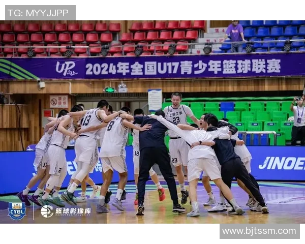 北京首钢与浙江广厦控股激战正酣谁将赢得这场篮球巅峰对决